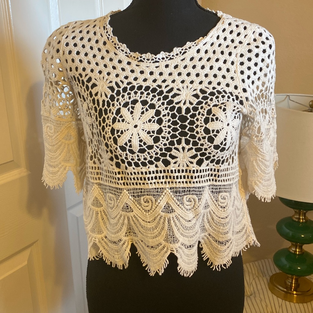 Rebellion Cream Crochet Top - Xs